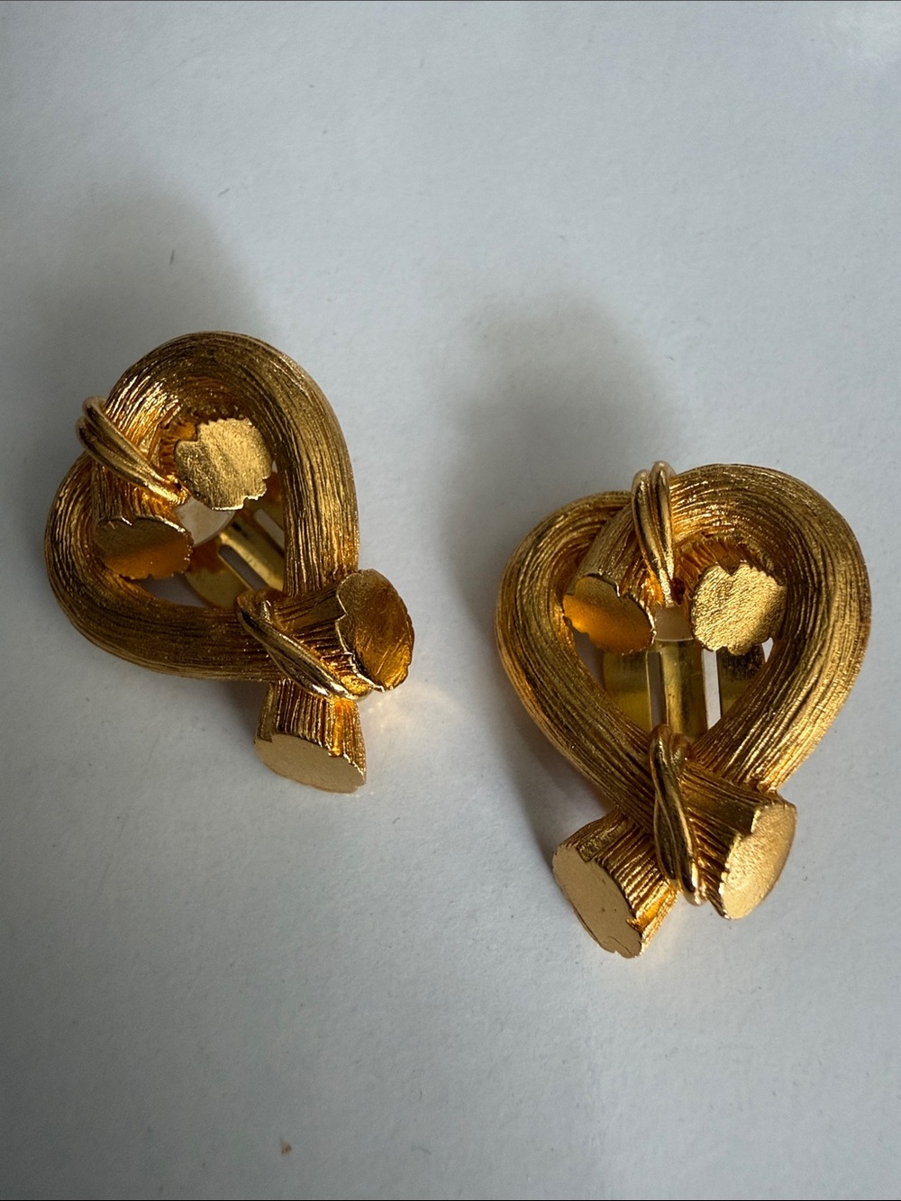 Escada Vintage Rare Gold-Tone Heart Knot Clip-On Earrings - Women Jewelry